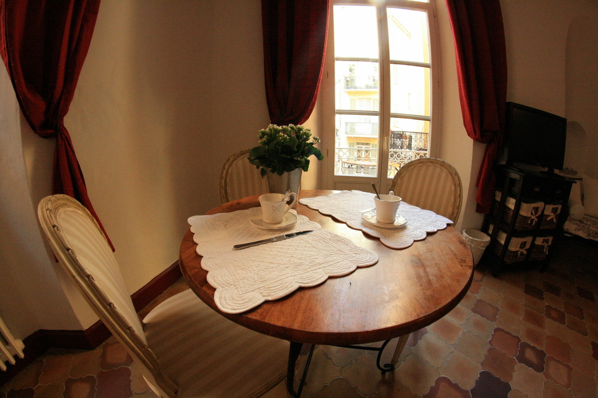 L'Oustaria 3 Bedrooms Apartment, Old Town Nice Buitenkant foto